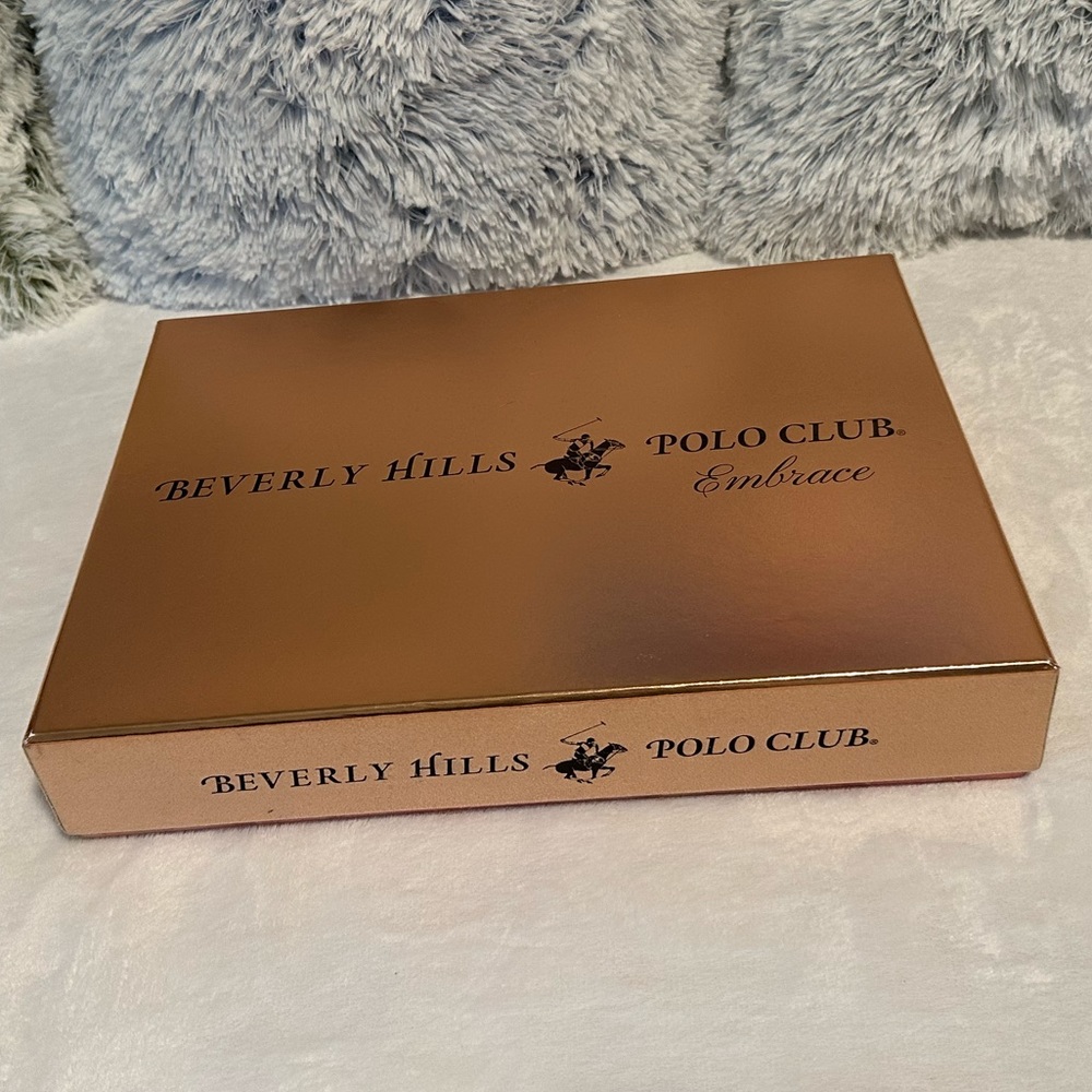 Beverly Hills Polo Club Embrace